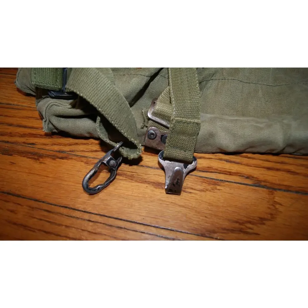 Original Desert Storm / OIF Iraq Bringback - Iraqi Unit Marked P58 Field Bag